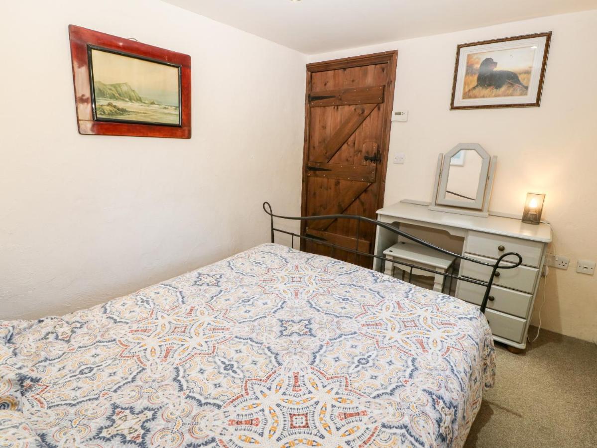 Bwthyn Yr Helyg Willow Cottage Llannor Ngoại thất bức ảnh